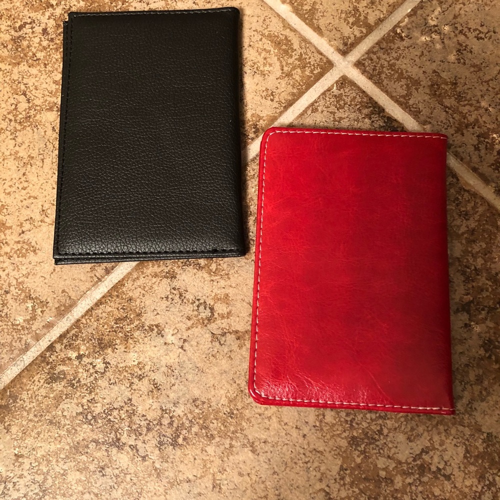 Red PASSPORT CASE - Picture 3 of 3